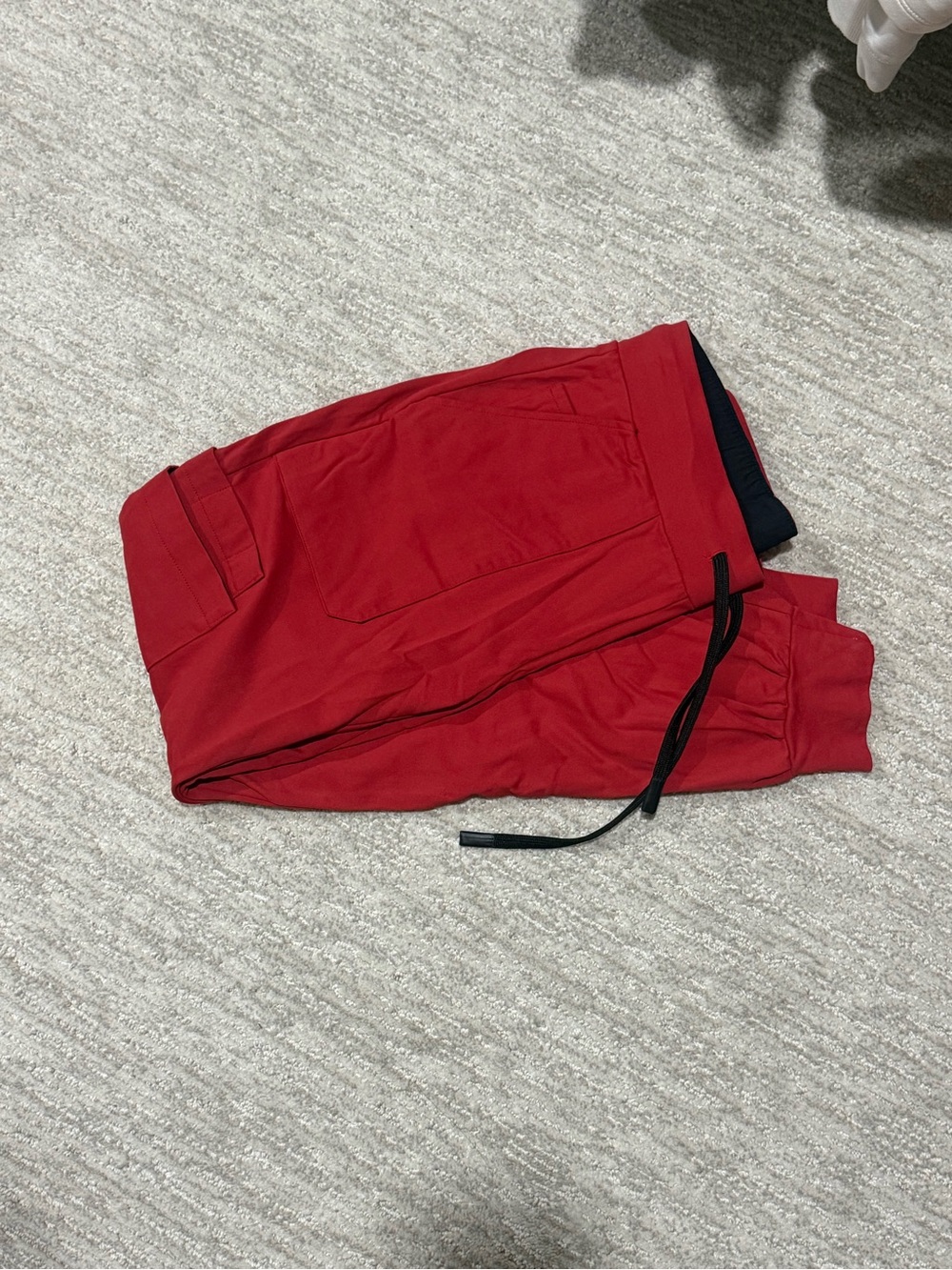 FOLDS Women’s SCRUBS Red Drawstring Jogger Pants -